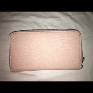 All About The Benjamin’s Wallet